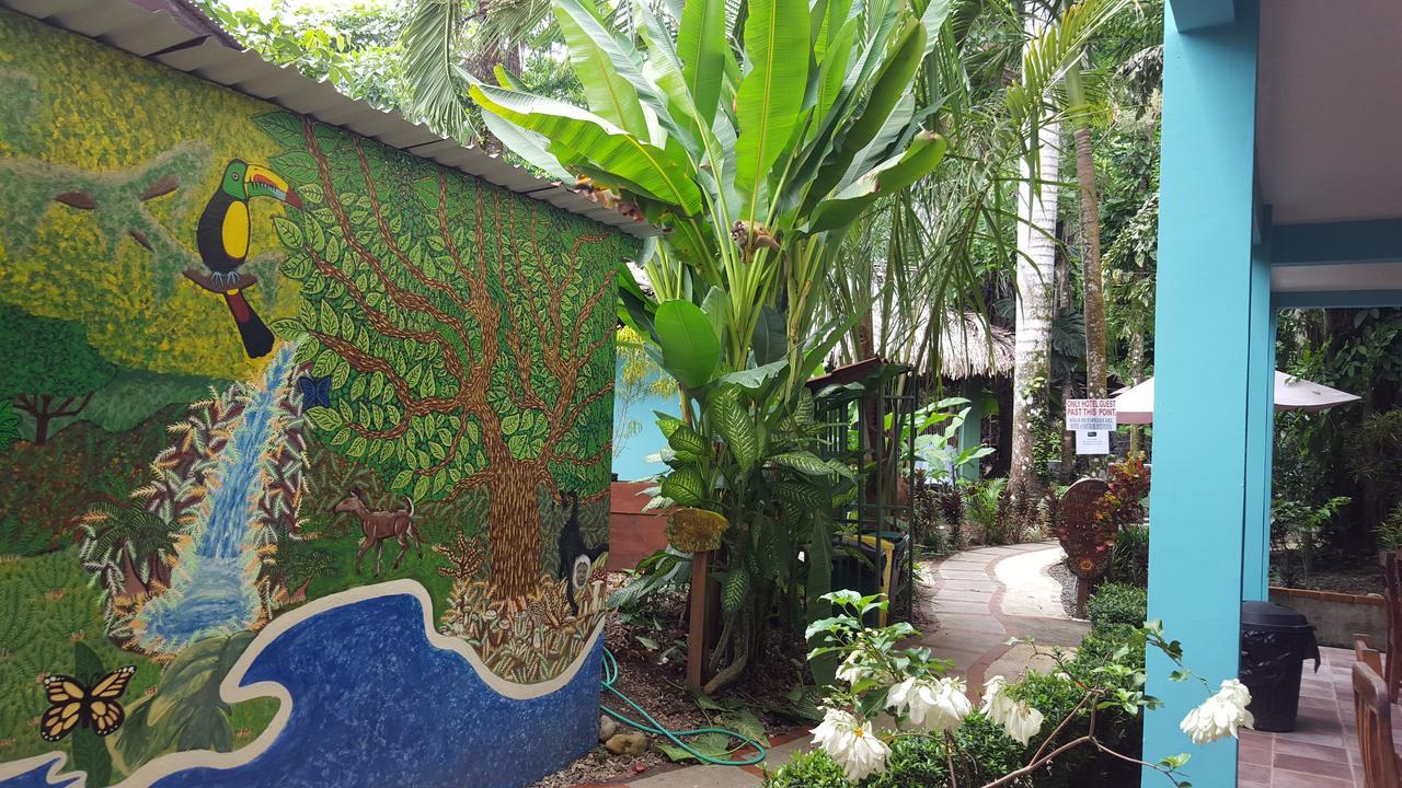 La Posada Jungle Hotel Manuel Antonio Exterior photo